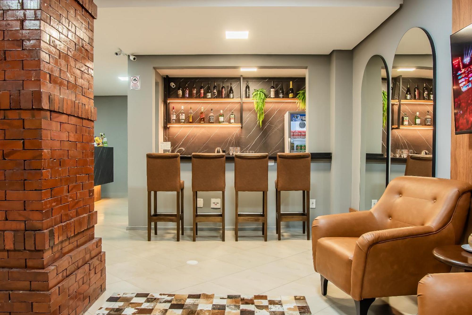 Hotel Serra Канела Екстериор снимка